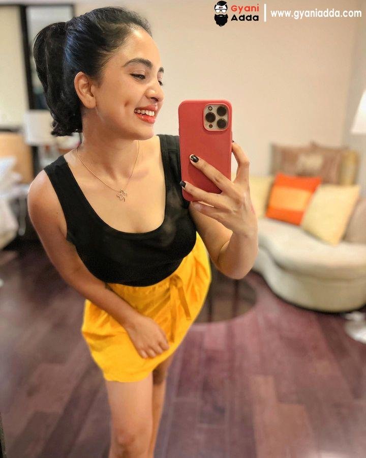 Srushti Dange Height, Affairs, Bio, Net Worth, Age and More 6 Srushti Dange